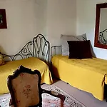 Domaine De L'escuderia