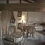 Domaine De L'escuderia Πανσιόν Parentis-en-Born