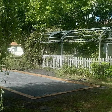 Gasthof Domaine De L'escuderia 4*