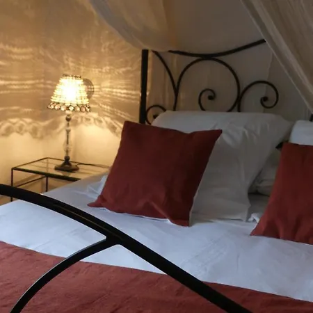 Domaine De L'escuderia 4*
