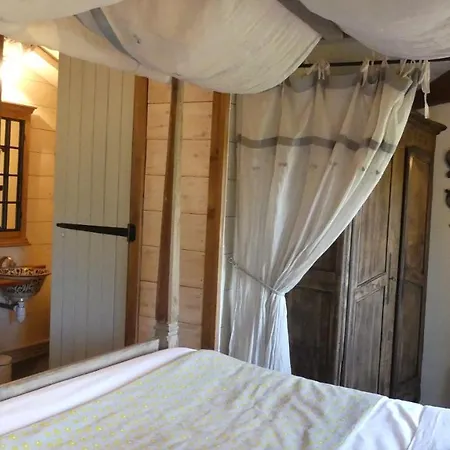 Domaine De L'escuderia 4*