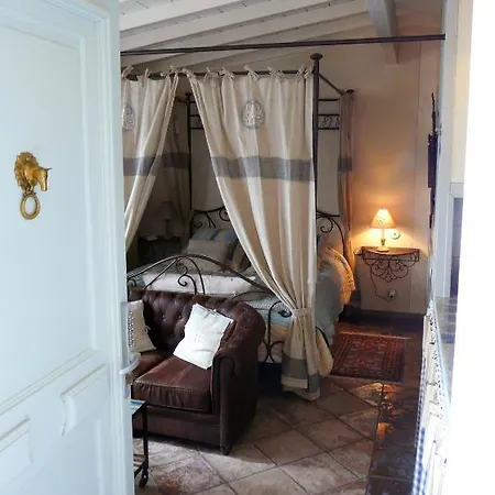 Gasthof Domaine De L'escuderia Parentis-en-Born